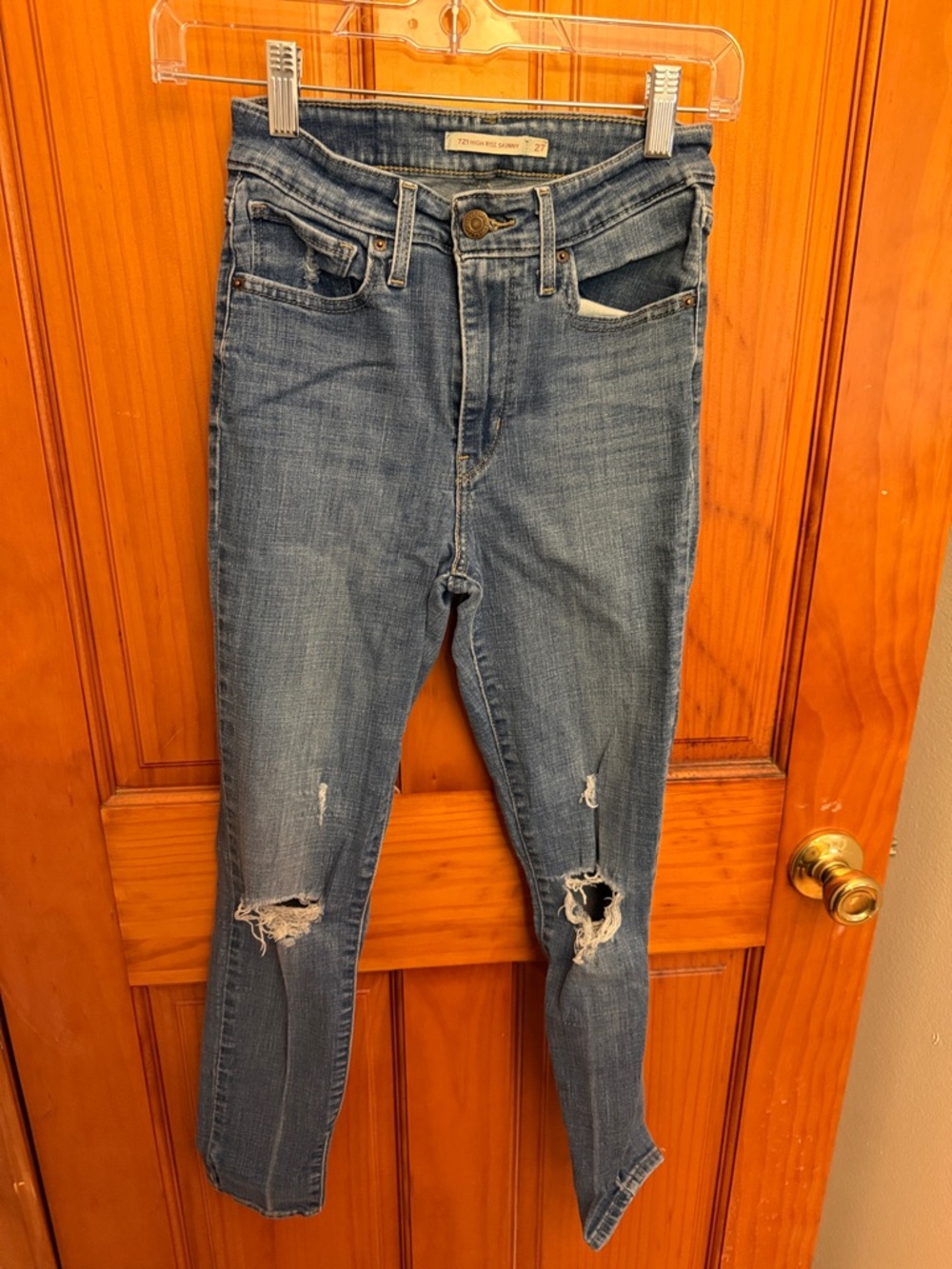Levi's Distressed Skinny Jeans in Faded Blue